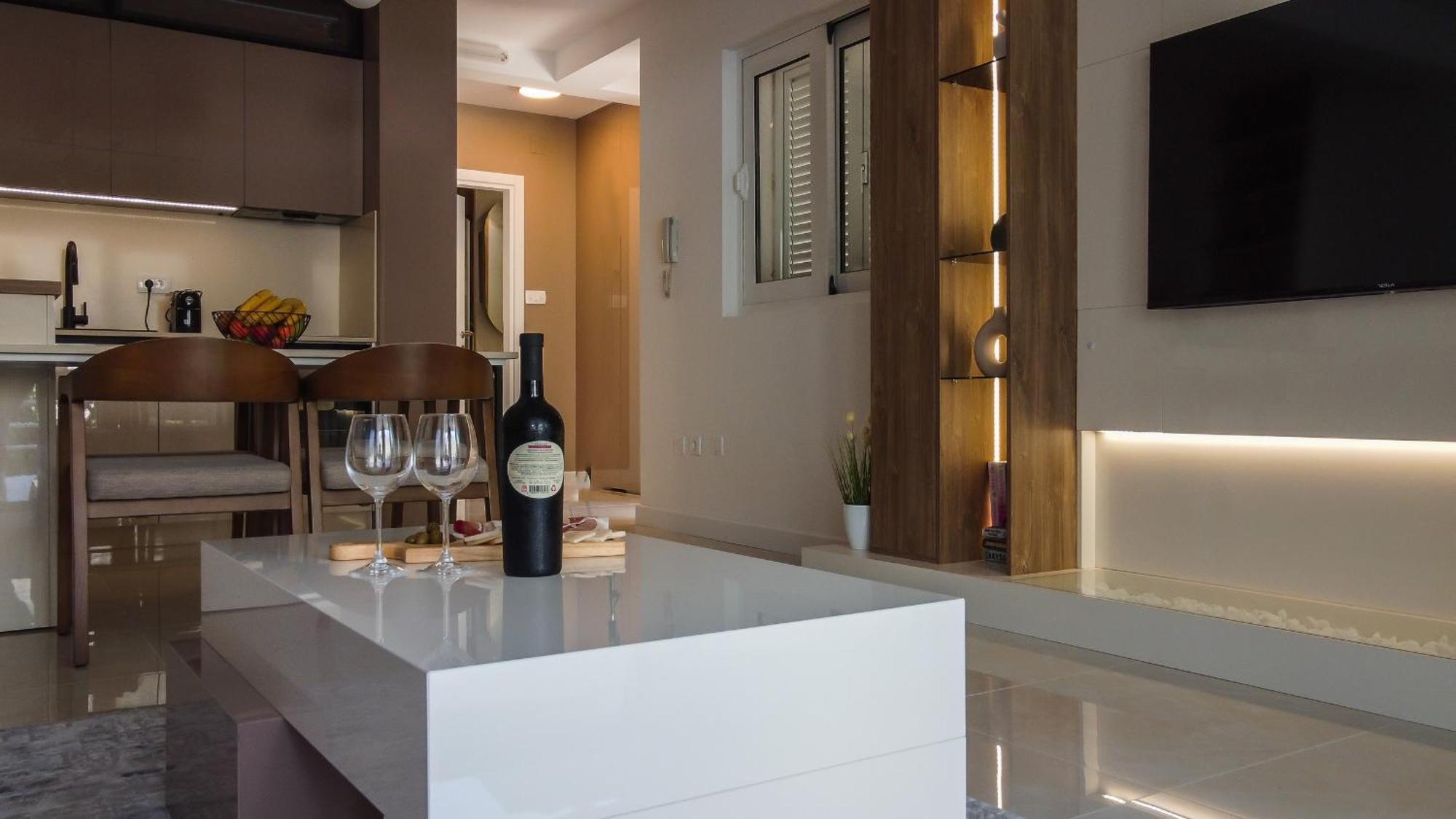 Chillout Apartment In Kotor Bay Exterior photo
